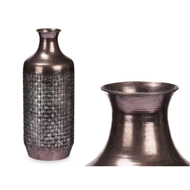 VASO EM RELEVO PRATEADO EFEITO ANTIGO