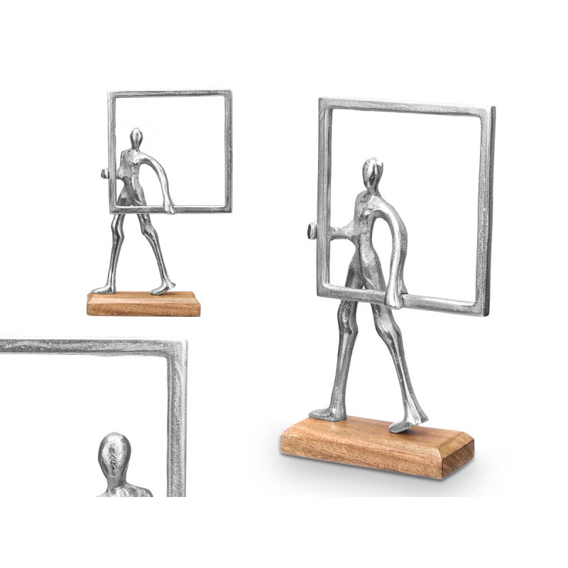 SILVER FRAME MAN DECORATION STAND