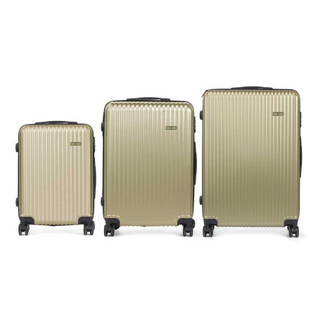 SET 3 CABIN SLATTED SUITCASE GREEN