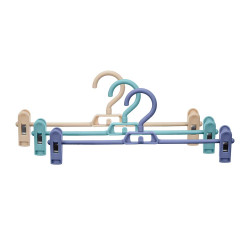 SET 4 CINTRES PINCES 3 COULEURS ASSORT