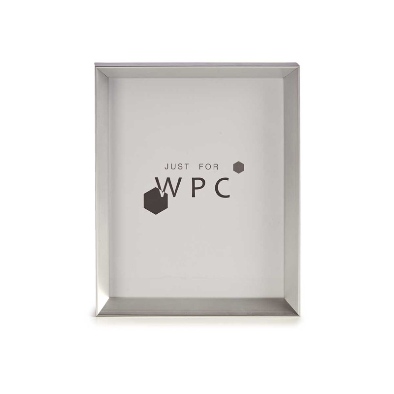 MOLDURA DE PLASTICO PRATEADA 20X25CM 