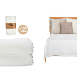 180X260CM WHITE GEOMETRIC PATTERN BEDSPREAD 