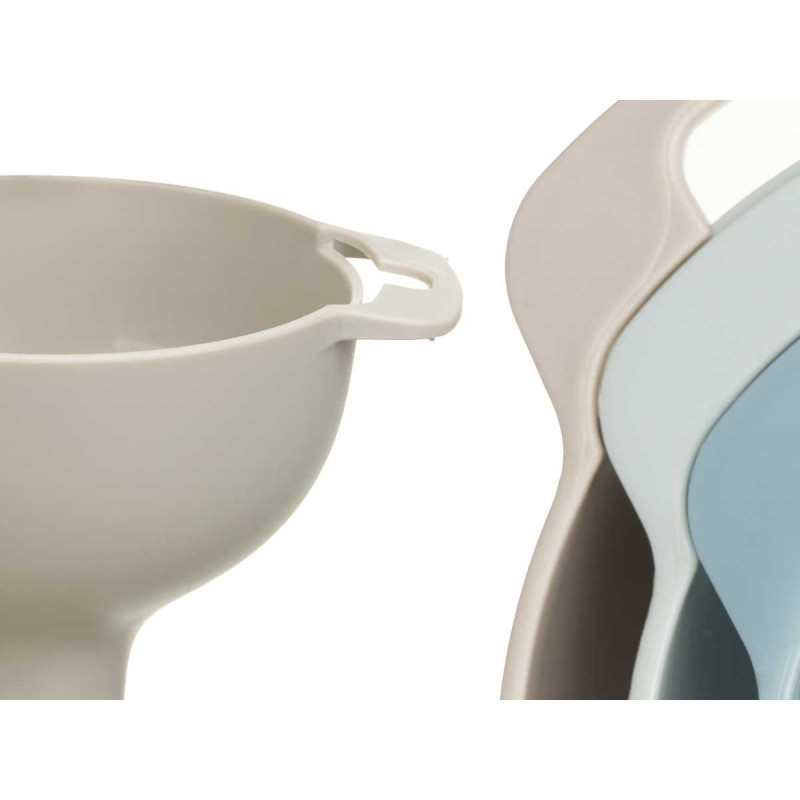 SET 3 PLASTIC FUNNELS WITH FILTER