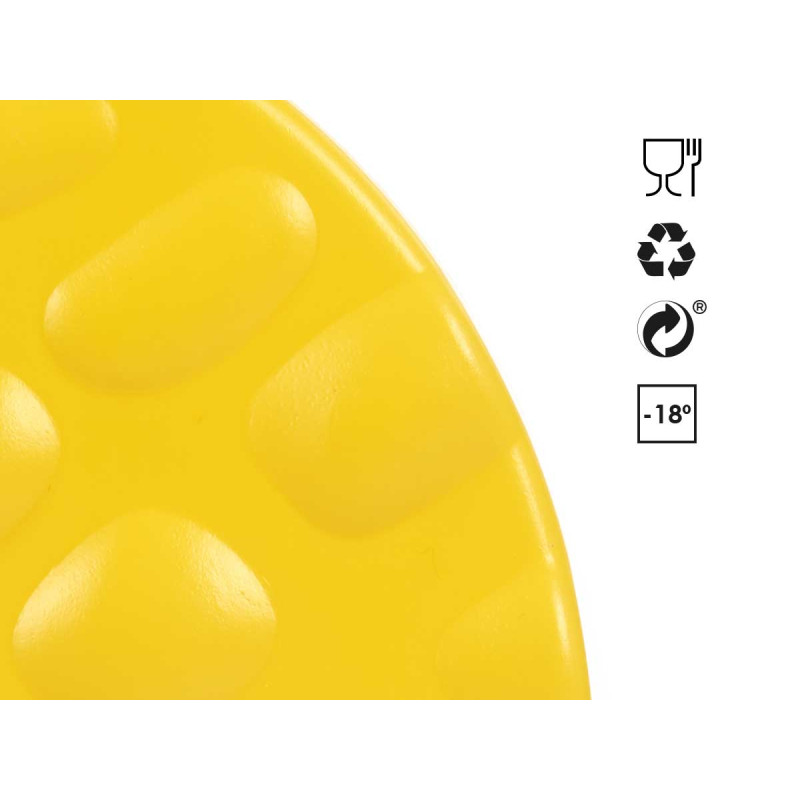 ICE COLD BLOCK PINEAPPLE