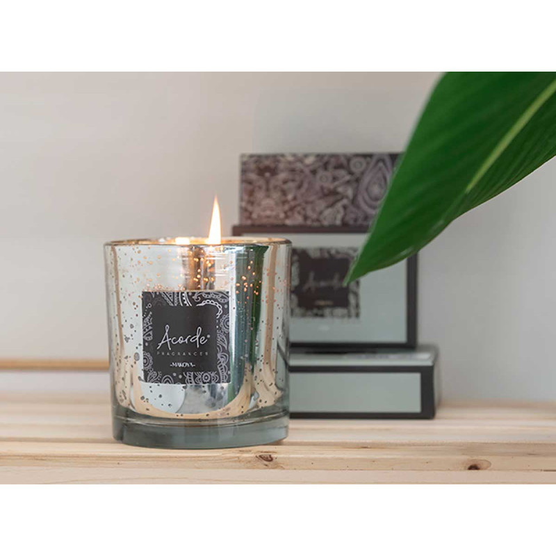 BOUGIE MAKOYA AVEC BOITE FLEURS BLANCHES